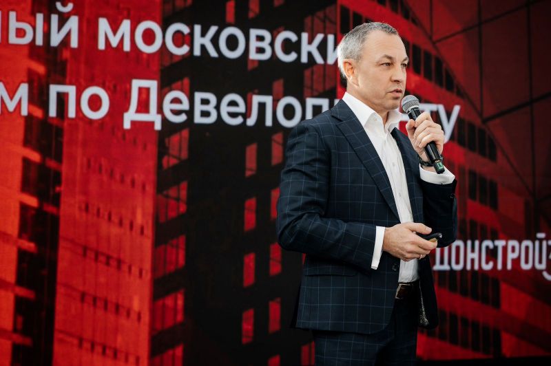 ИРН: Глава НДВ Александр Хрусталев рассказал о будущем девелопмента
